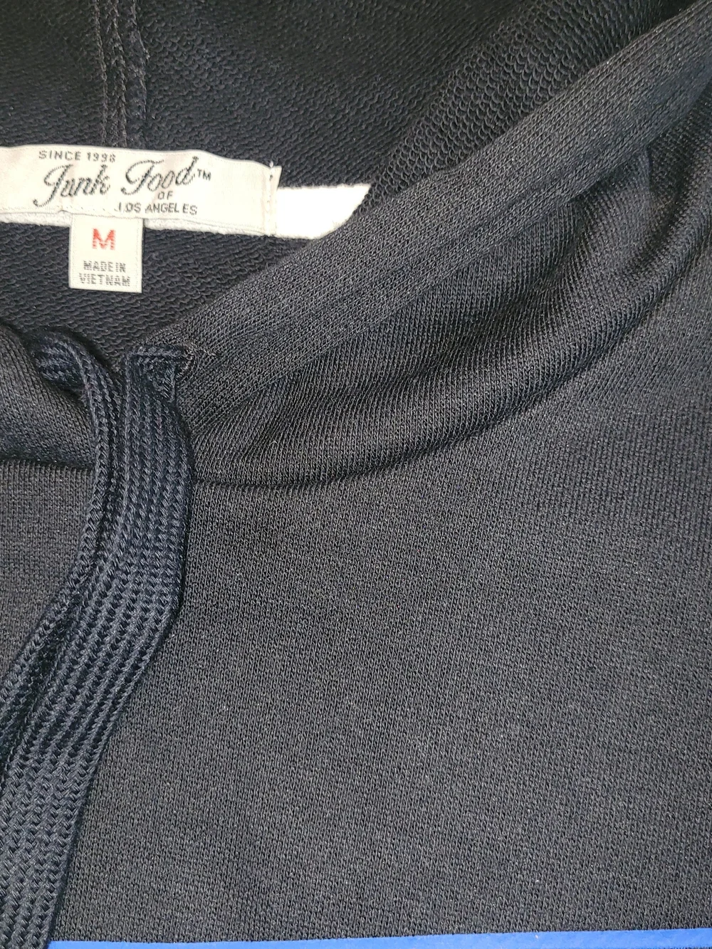 Junk Food Clothing Dallas Graphic Crewneck - Black & Blue